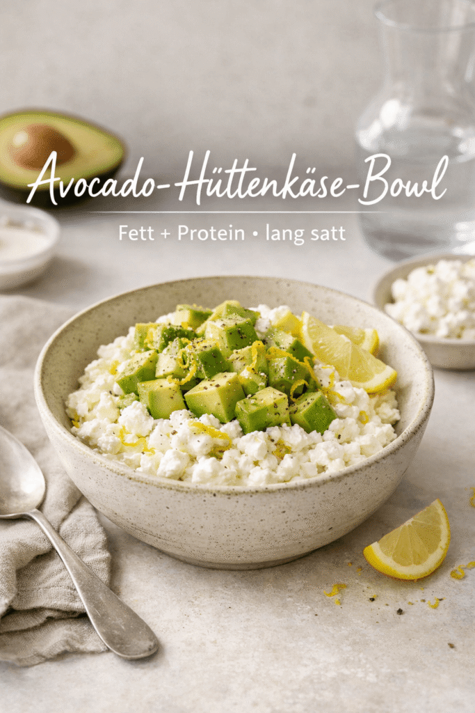 Avocado-Hüttenkäse Bowl